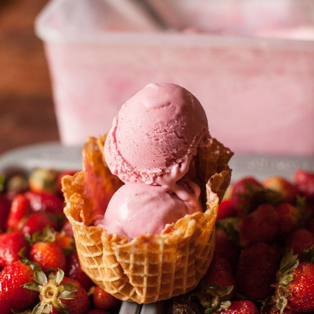 Strawberries & Cream Ice Cream Ice Cream tigoni 